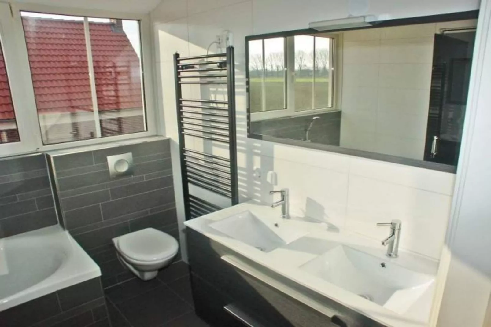 Landgoed de Lente 32 Sneeuwklokje Breskens-Bathroom