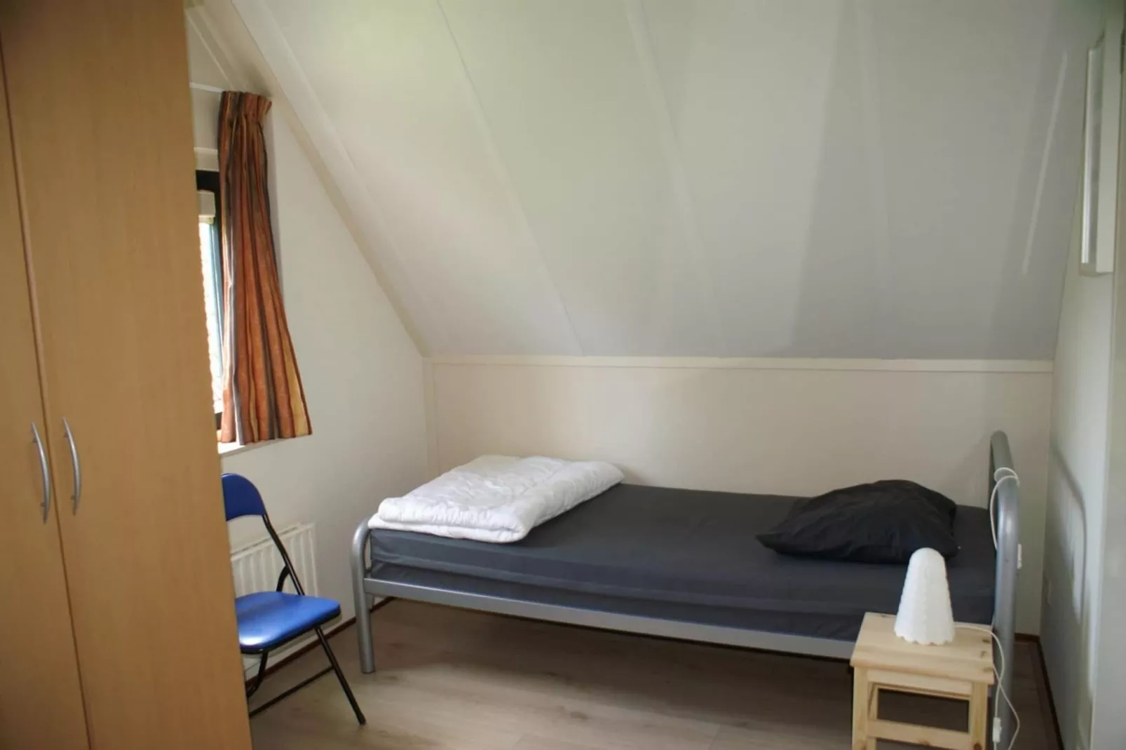 Schoneveld 327 Stern Breskens-Bedroom