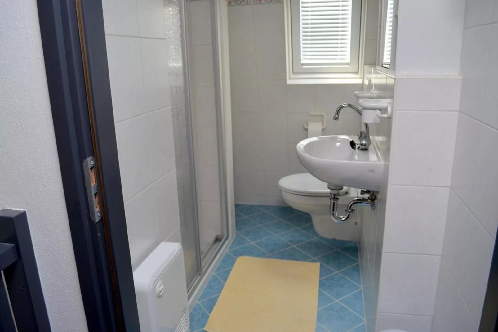 Schoneveld 39 Zeester Breskens-Bathroom