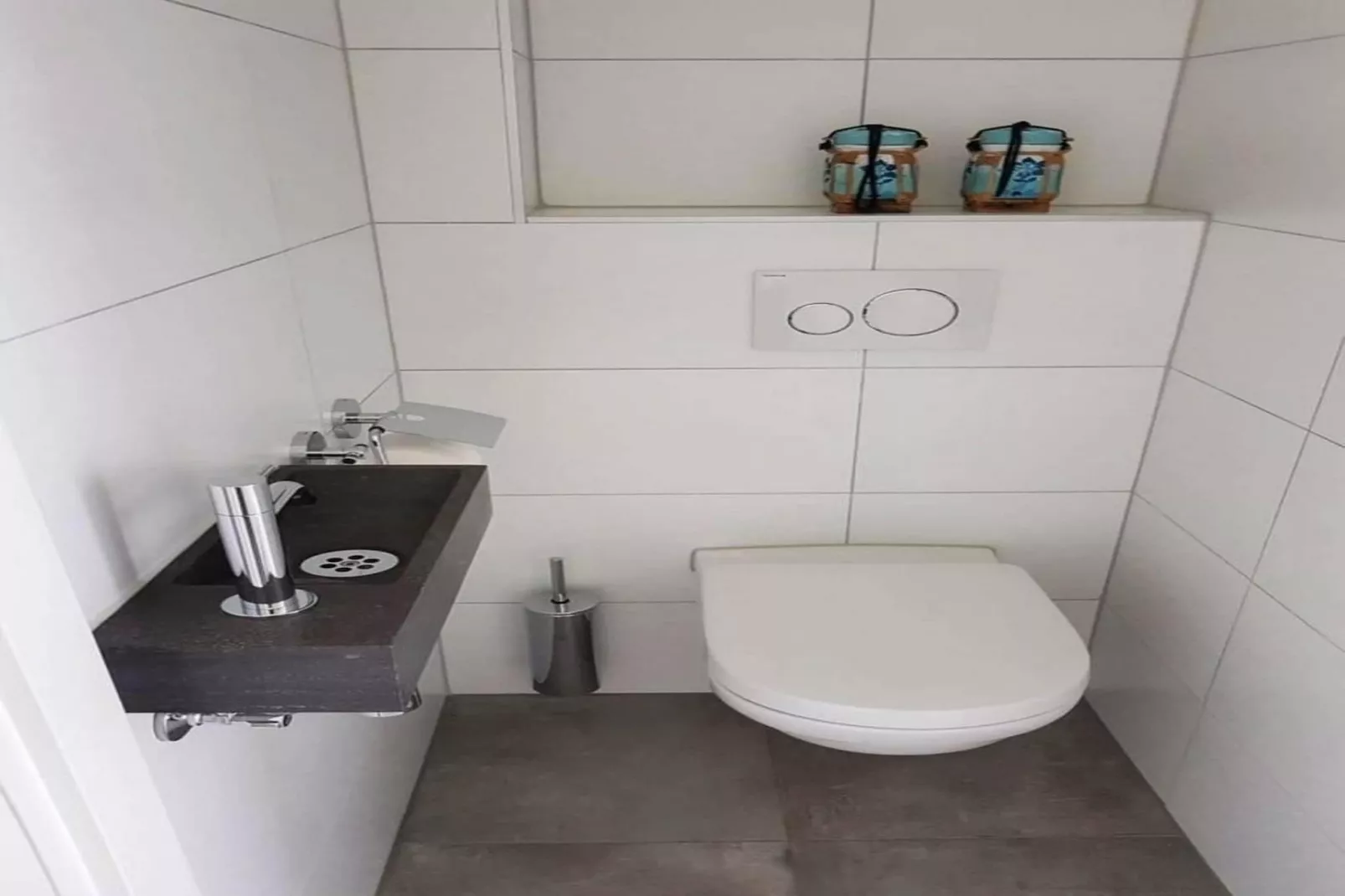 Scheldeveste 228 Zwin Breskens-Bathroom