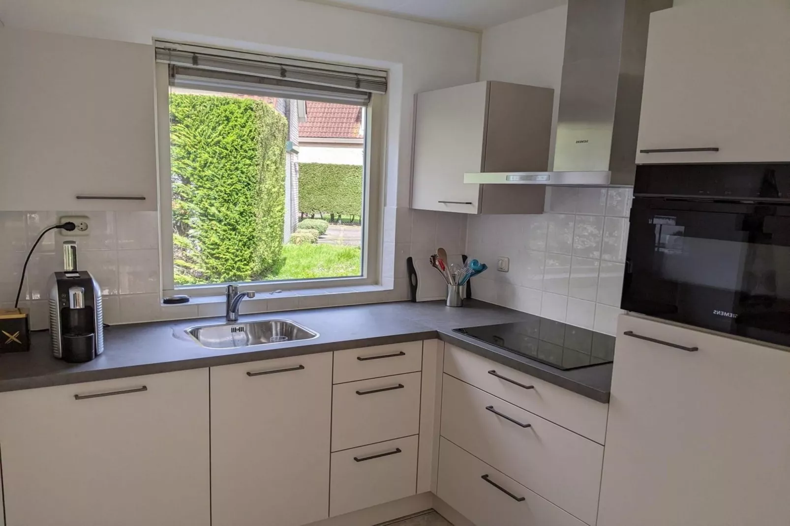 Scheldeveste 52 Zwin Breskens-Kitchen