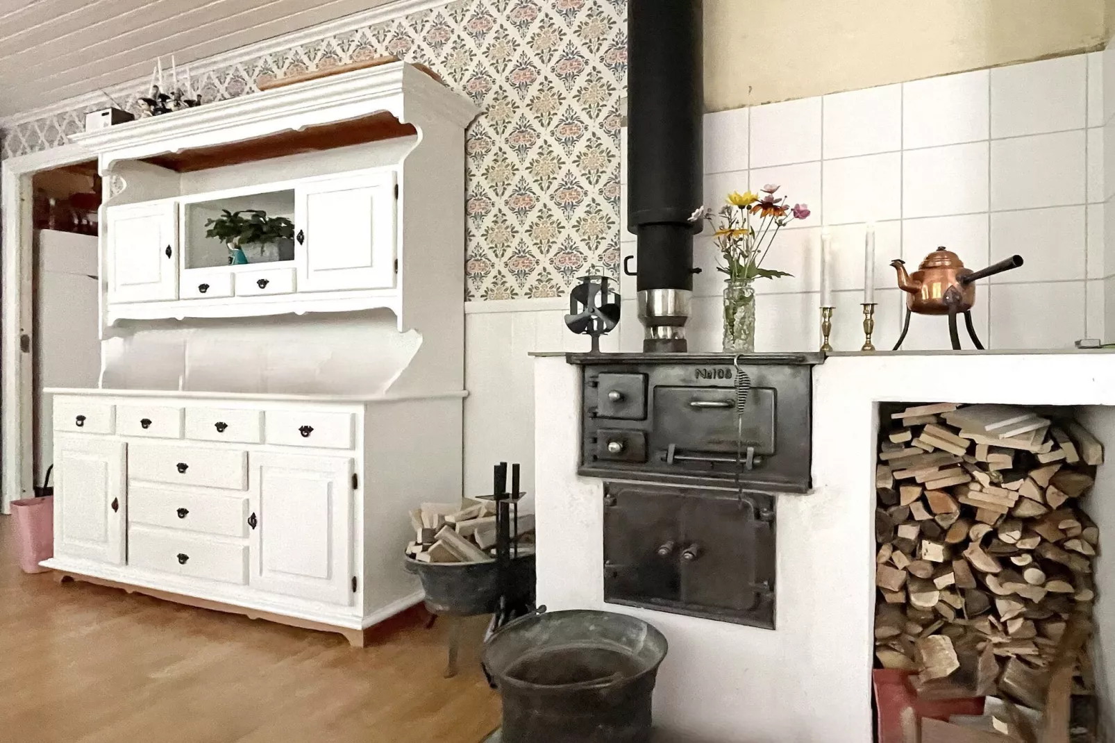 6 person holiday home in VALDERMARSVIK-Indoor