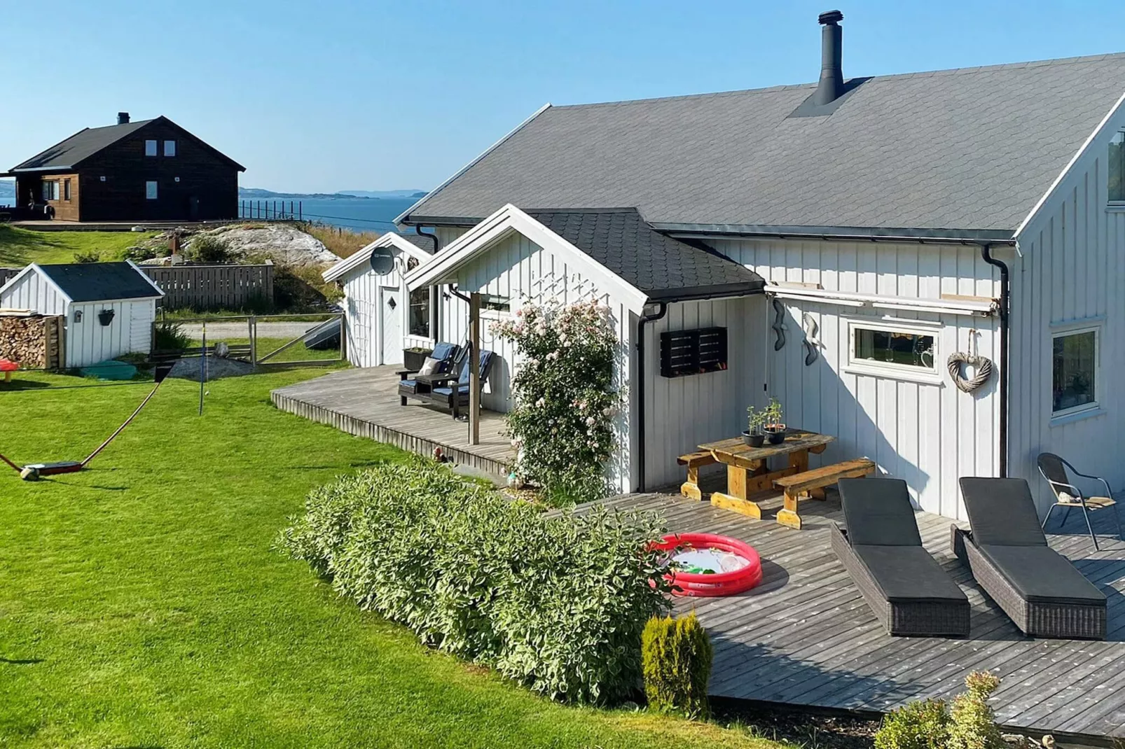 8 person holiday home in Tau