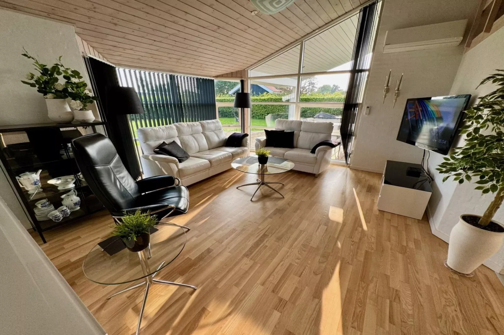 4 star holiday home in Rønde-Indoor
