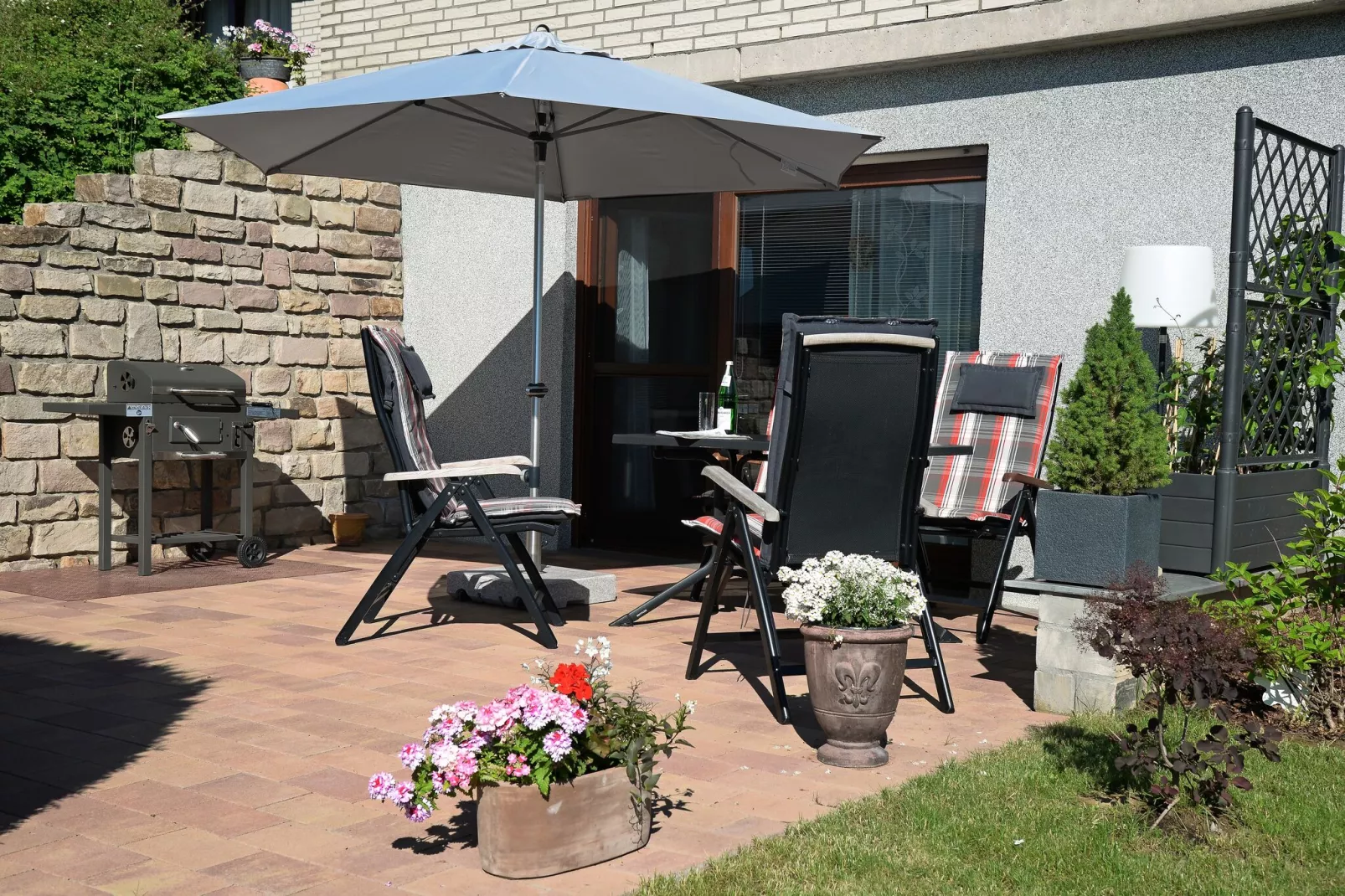 Aurelia-Terrace balcony