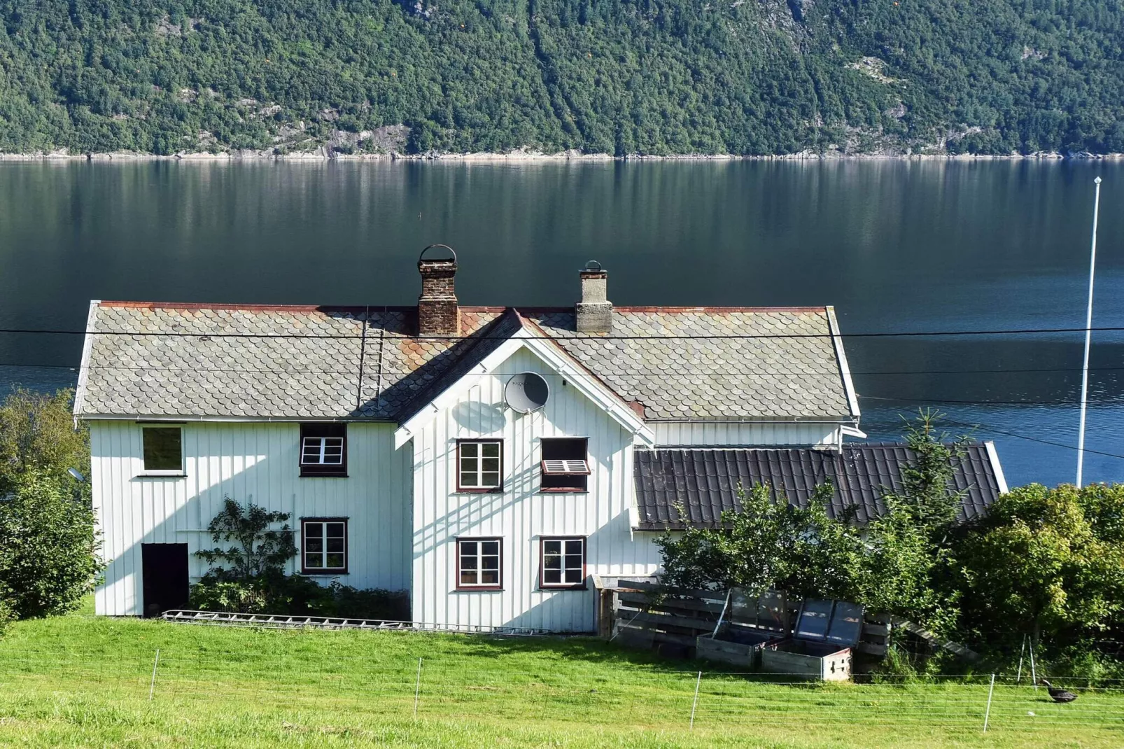 7 person holiday home in VÅGLAND
