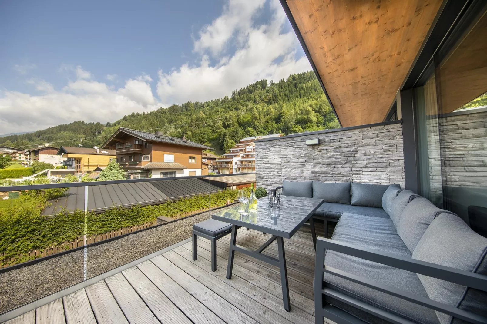Residenz Wildkogelbahnen Top 14-Terrace balcony