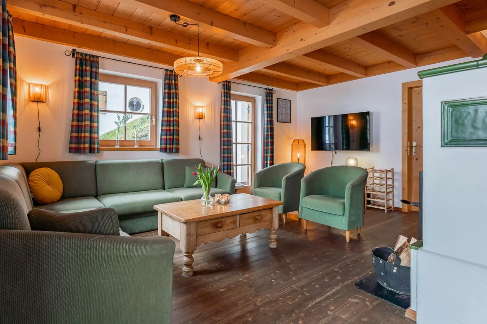 Chalets im Wald-Wohnzimmer