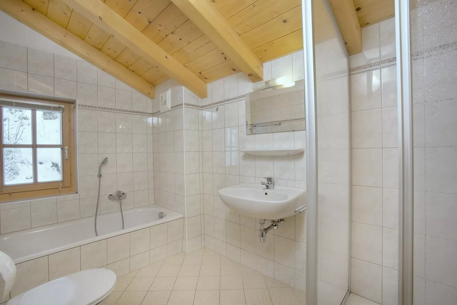 Schöneben Chalet  Sonnenwende-Bathroom