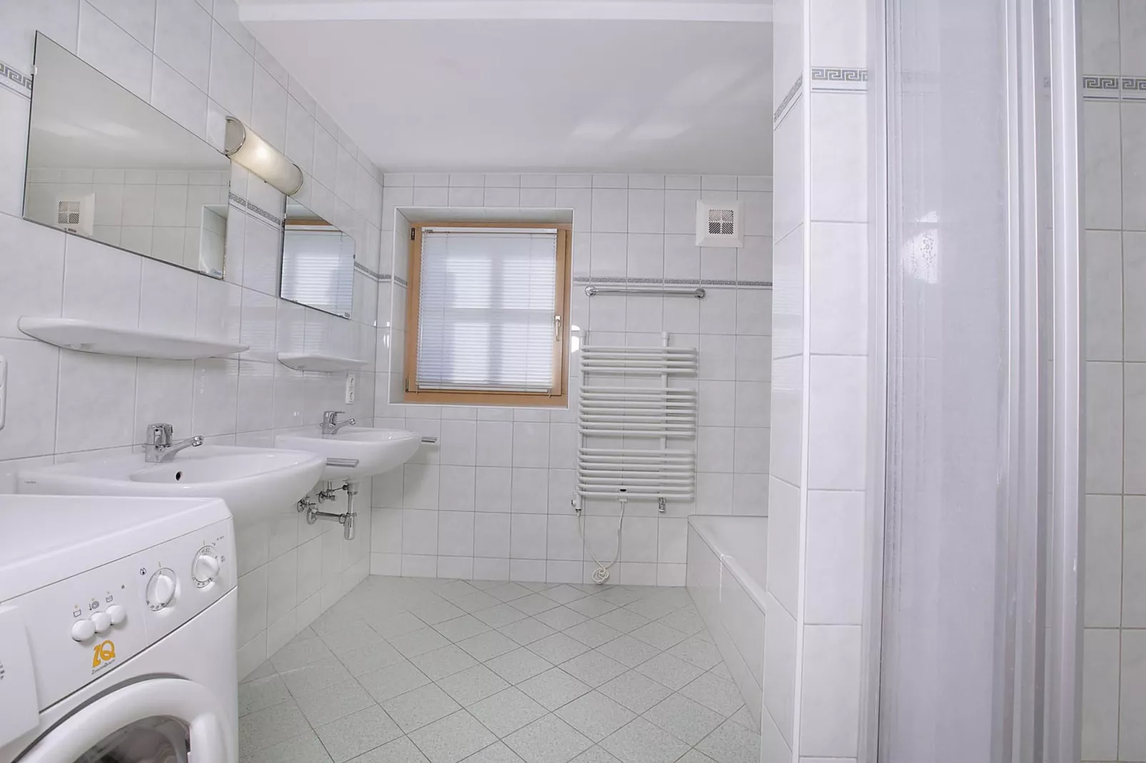 Schöneben Chalet 4-Jahreszeiten-Bathroom