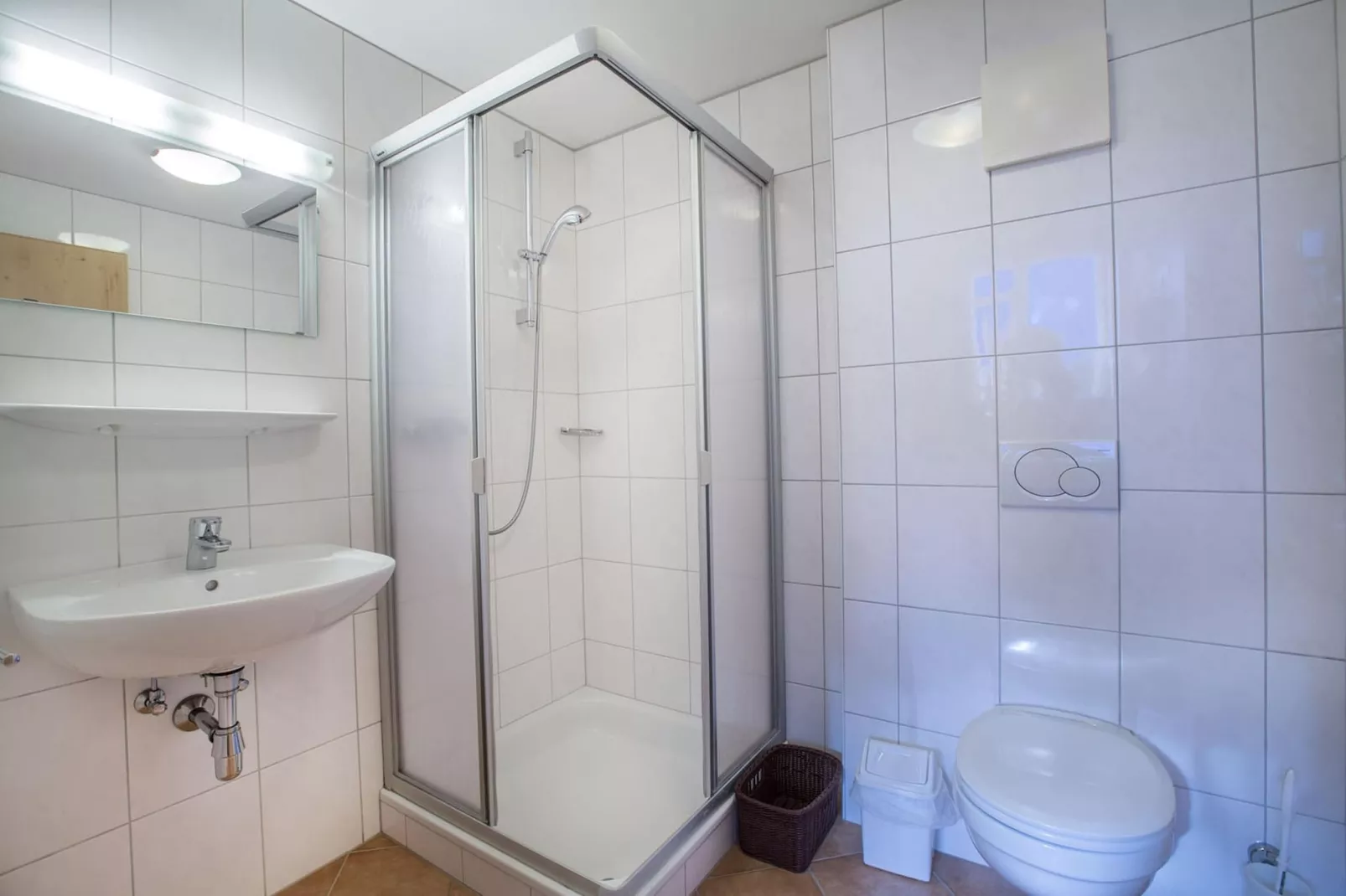 Schöneben Chalet Enzian-Bathroom