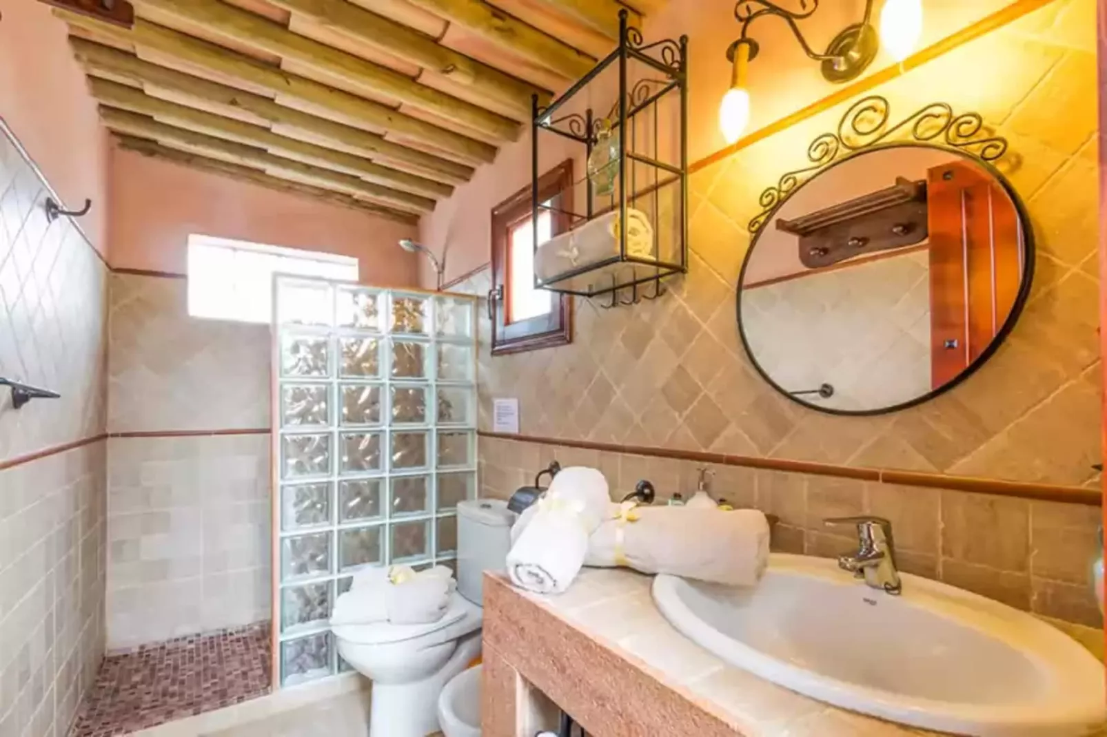 Finca Can Diego-Bathroom