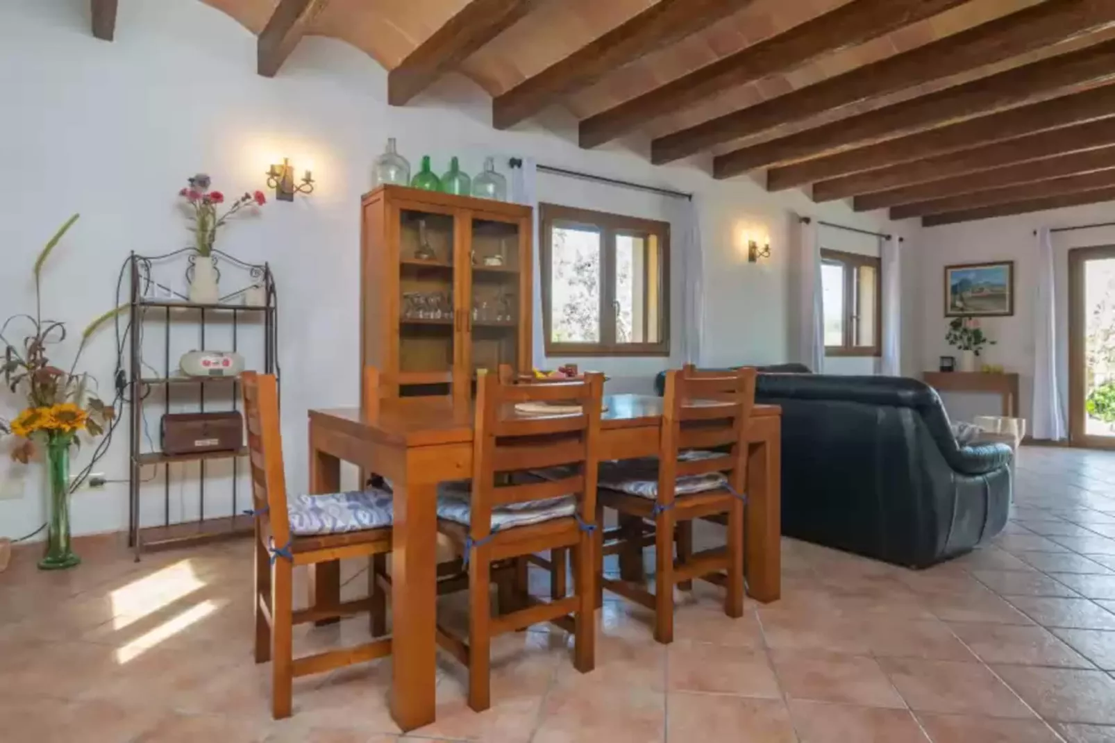 Son Barrigo-Dining room