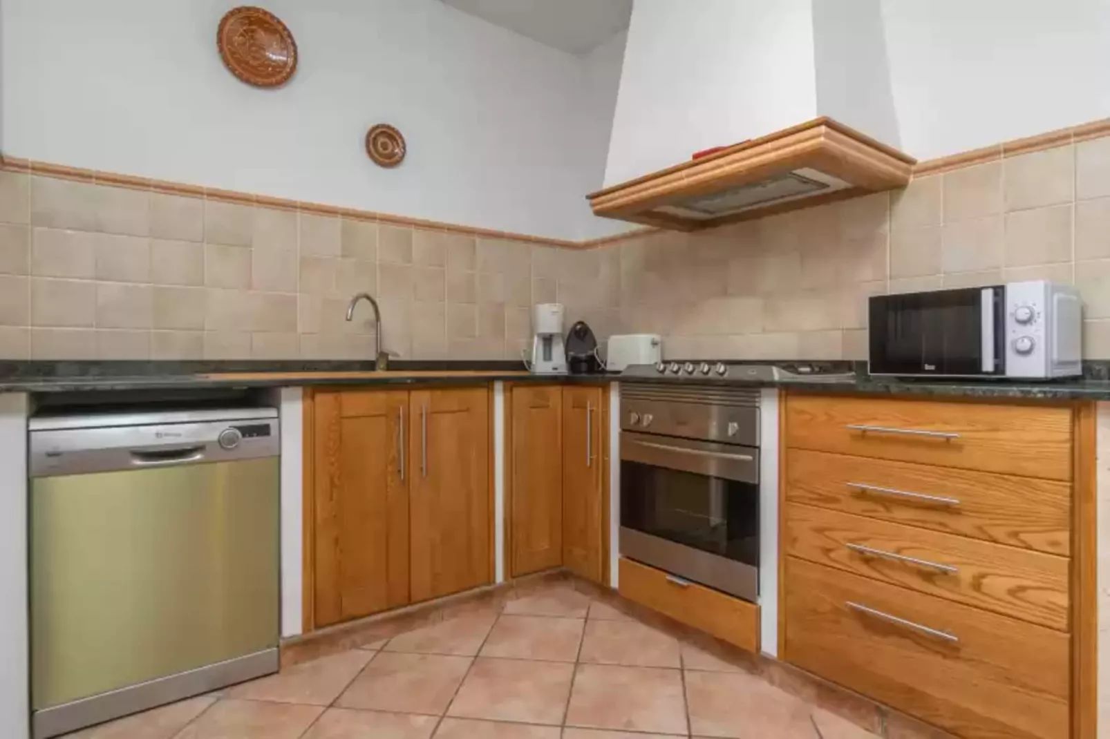 Son Barrigo-Kitchen