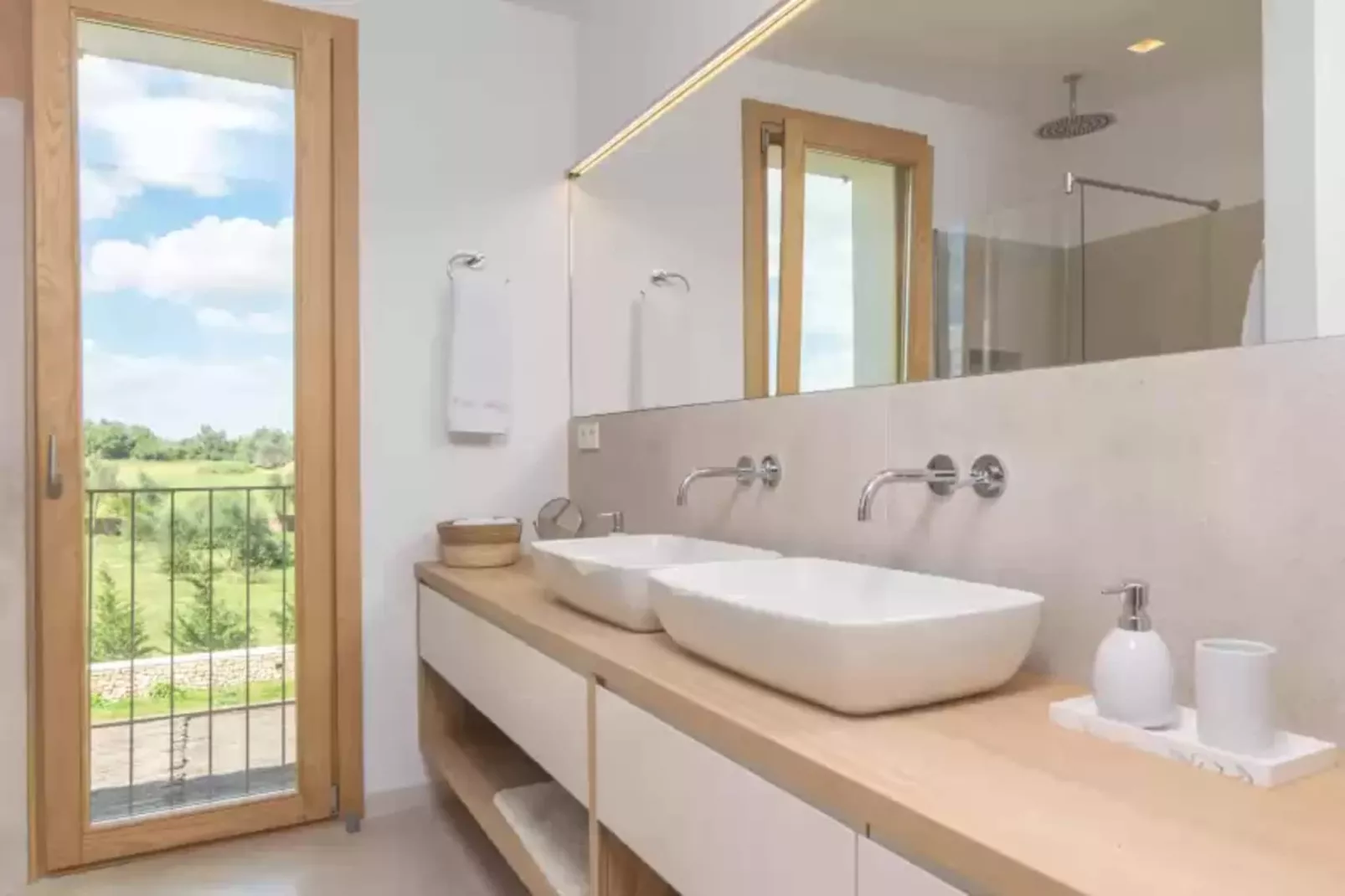 Can Mosca-Bathroom