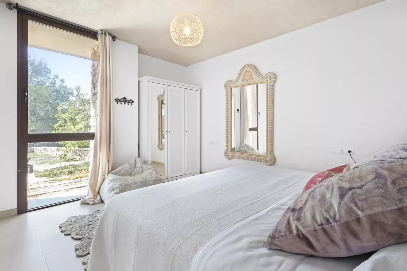 Cel Blau-Bedroom