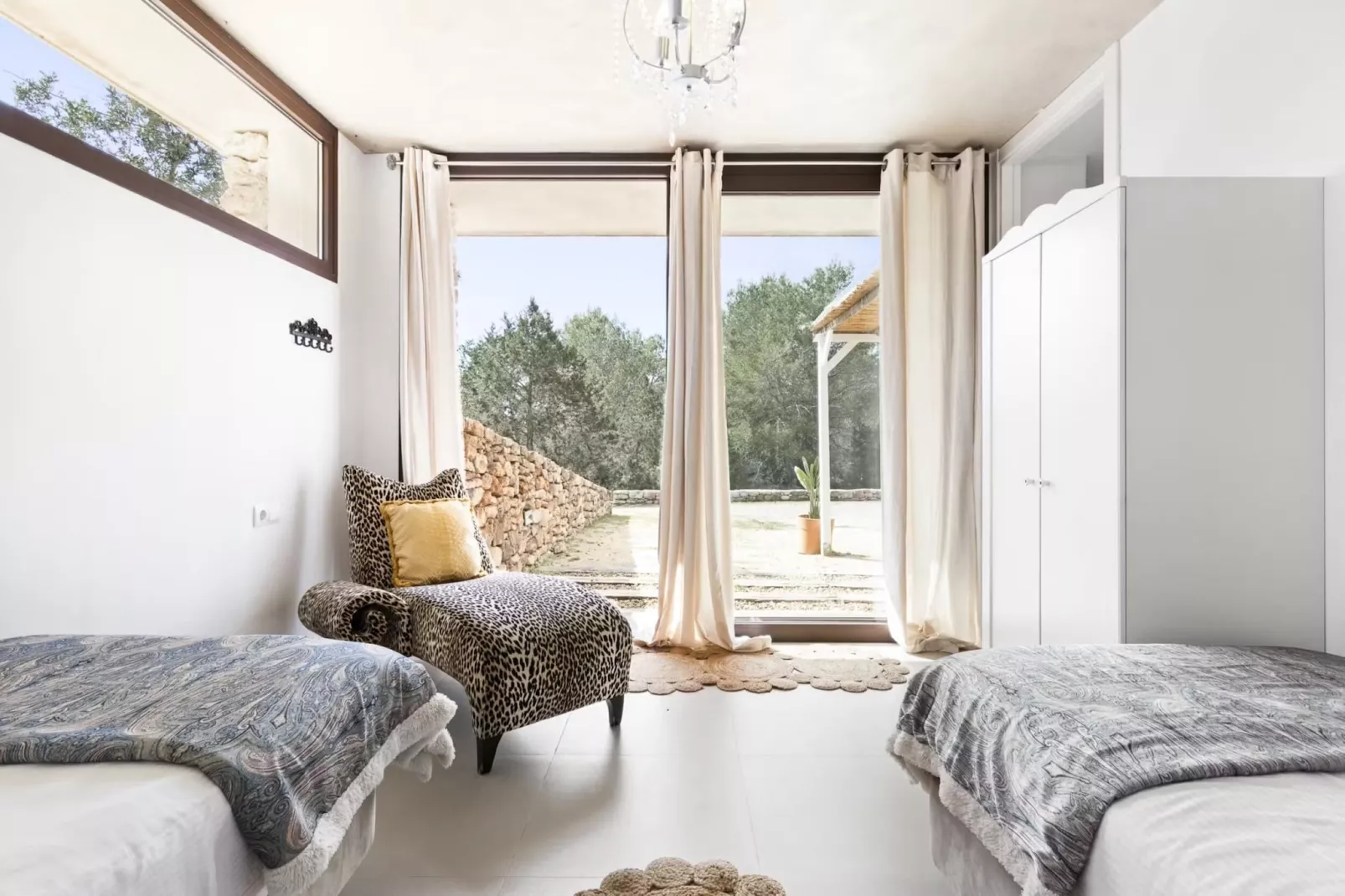 Cel Blau-Bedroom