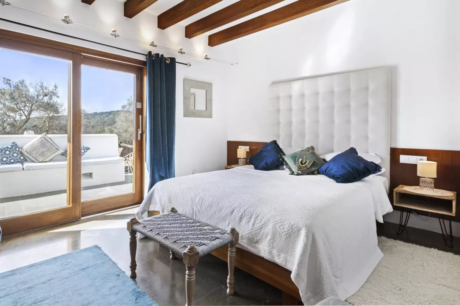 Cel Blau-Bedroom