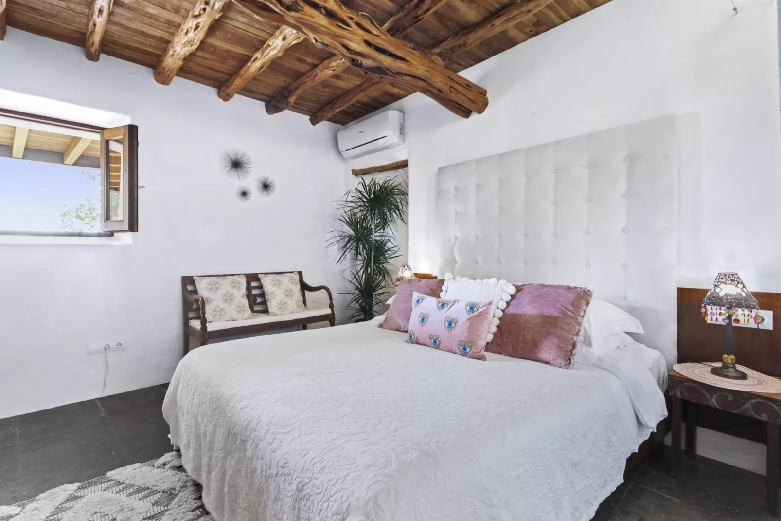Cel Blau-Bedroom