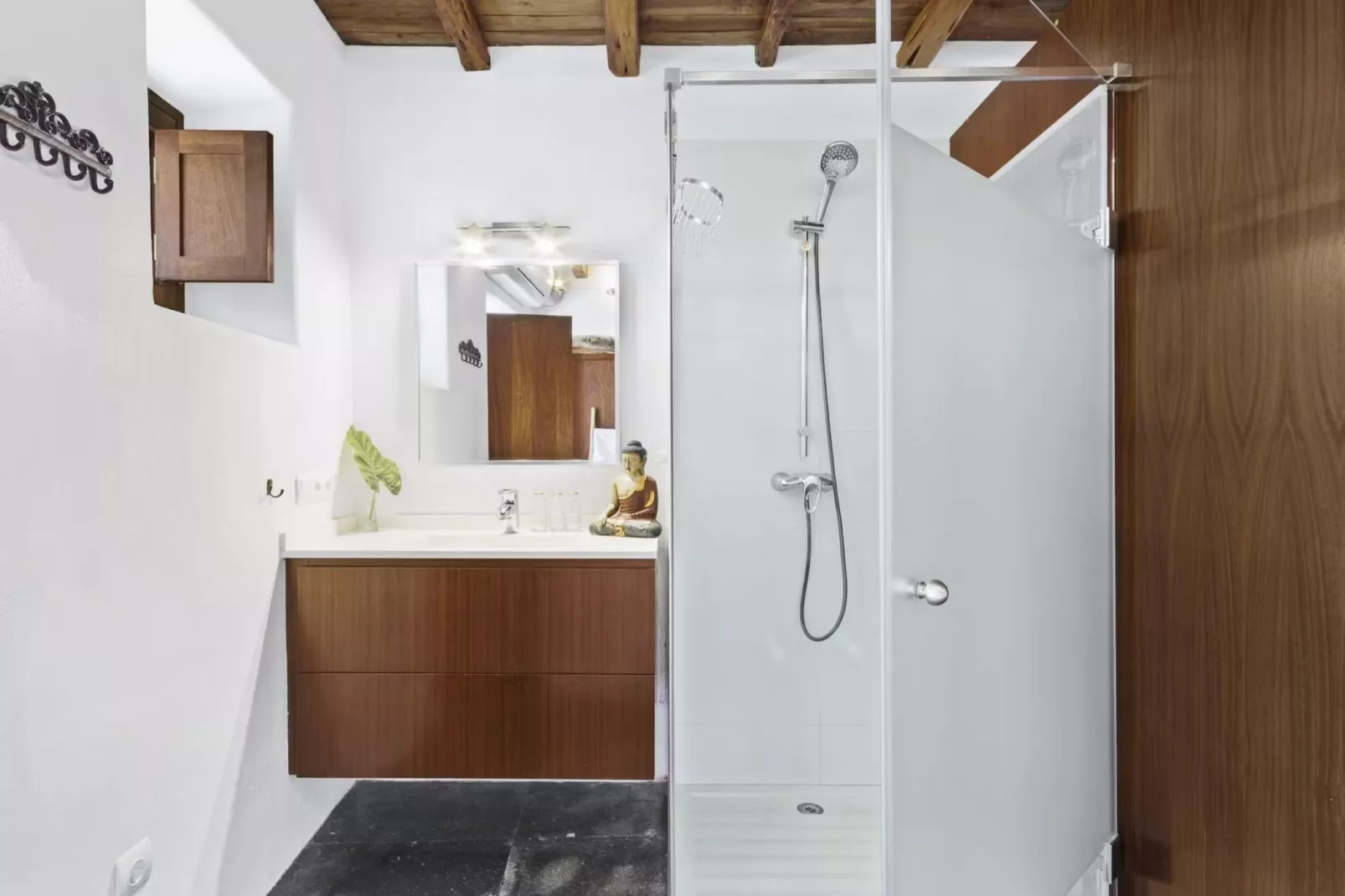 Cel Blau-Bathroom