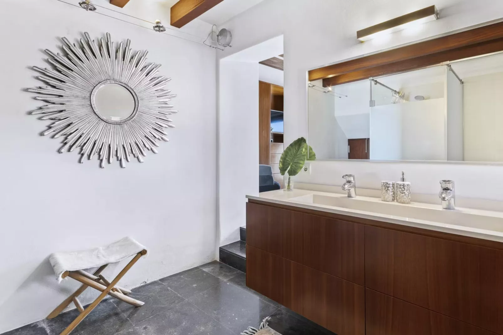 Cel Blau-Bathroom
