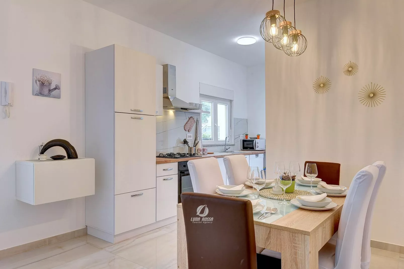 Apartment Vala-Kitchen