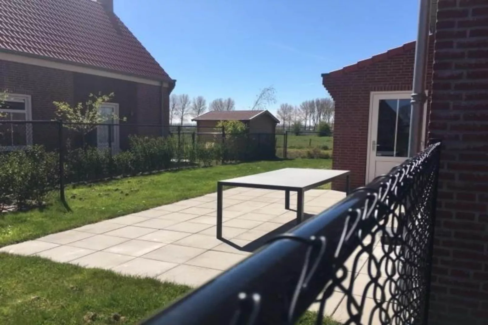 Landgoed de Lente 12 Krokus Breskens-Gärten Sommer