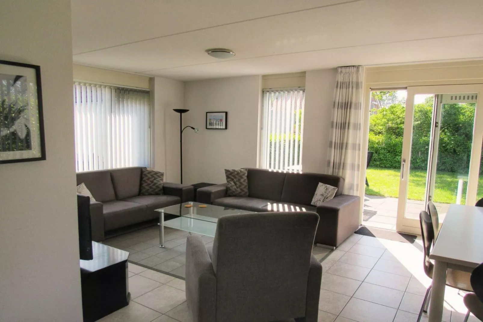 Schoneveld 325 Stern Breskens-Living room