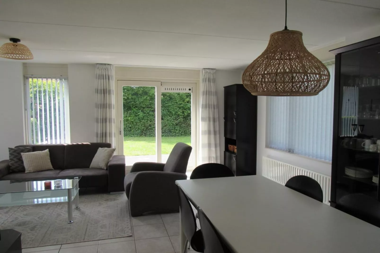 Schoneveld 325 Stern Breskens-Dining room