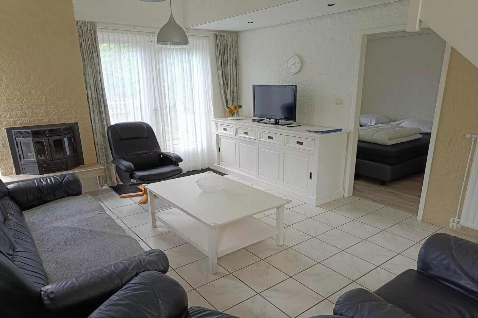 Schoneveld 373 Strandparel Breskens-Living room