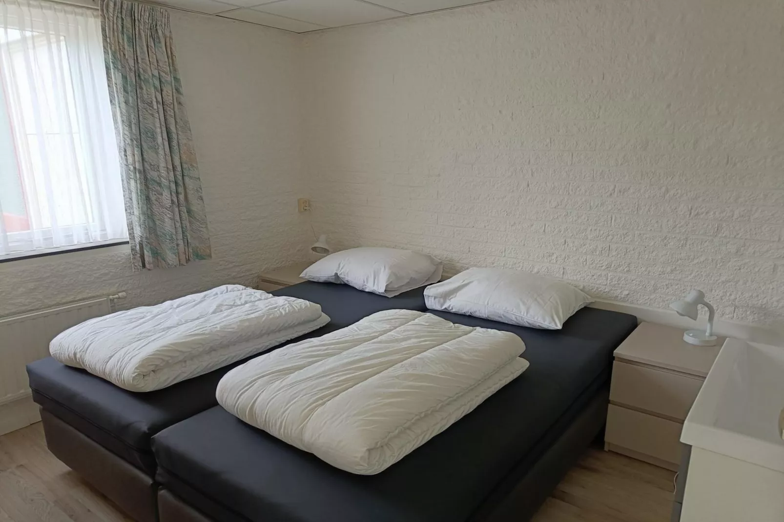 Schoneveld 373 Strandparel Breskens-Bedroom