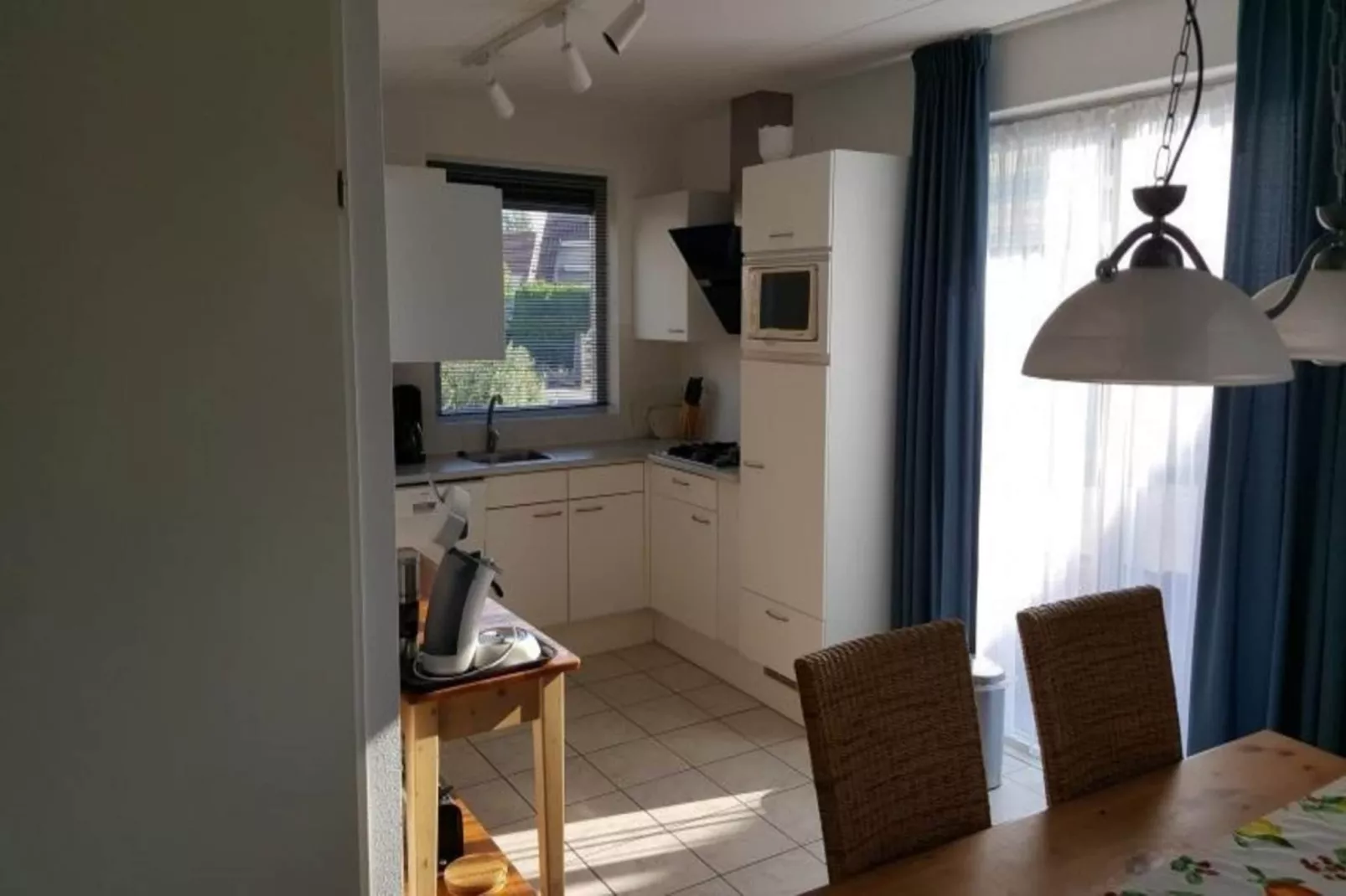 Scheldeveste 44 Zwin Breskens-Esszimmer