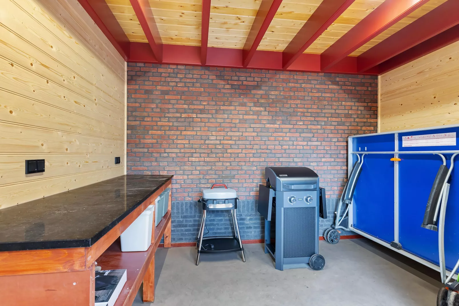 Oane's Huske-Facilities