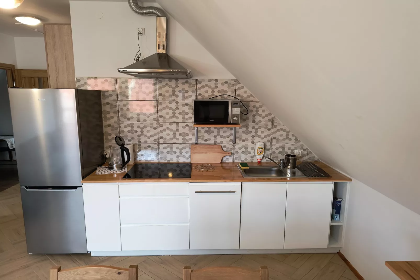 Apartament na piętrze z dwoma pojedynczymi łóżkami-Kitchen