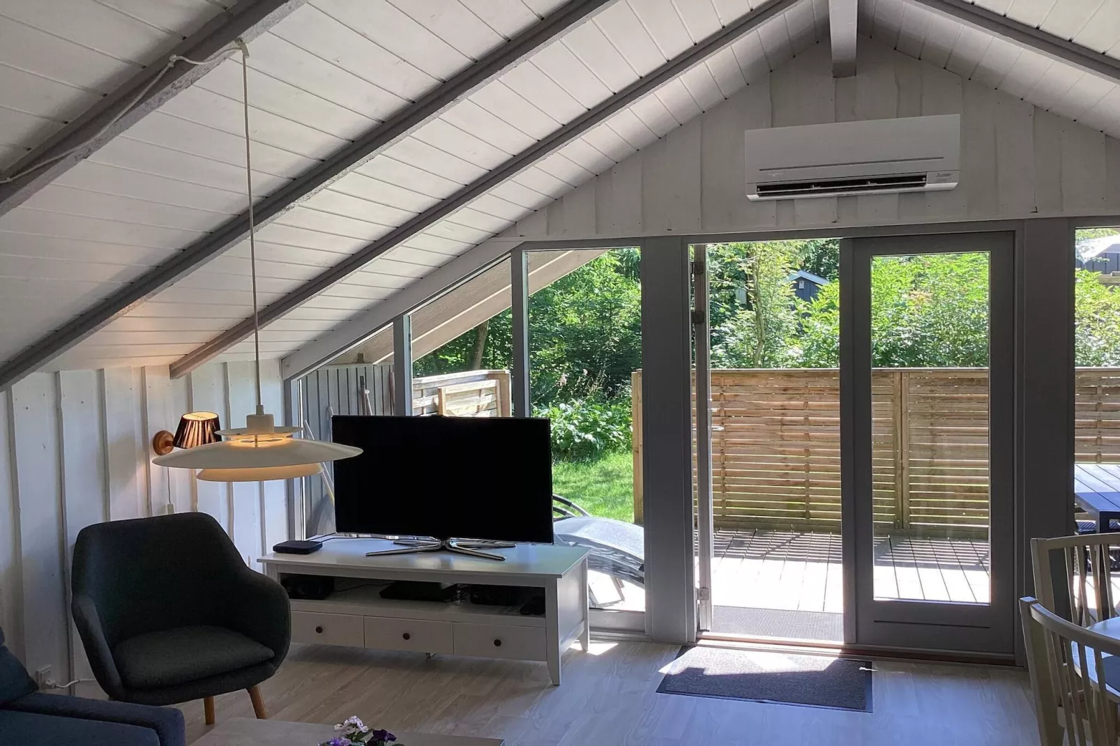 6 person holiday home in Give-By Traum-Indoor