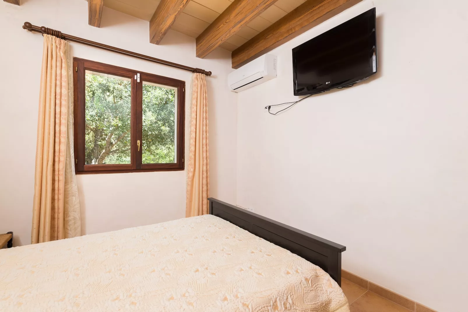 Can Company-Bedroom