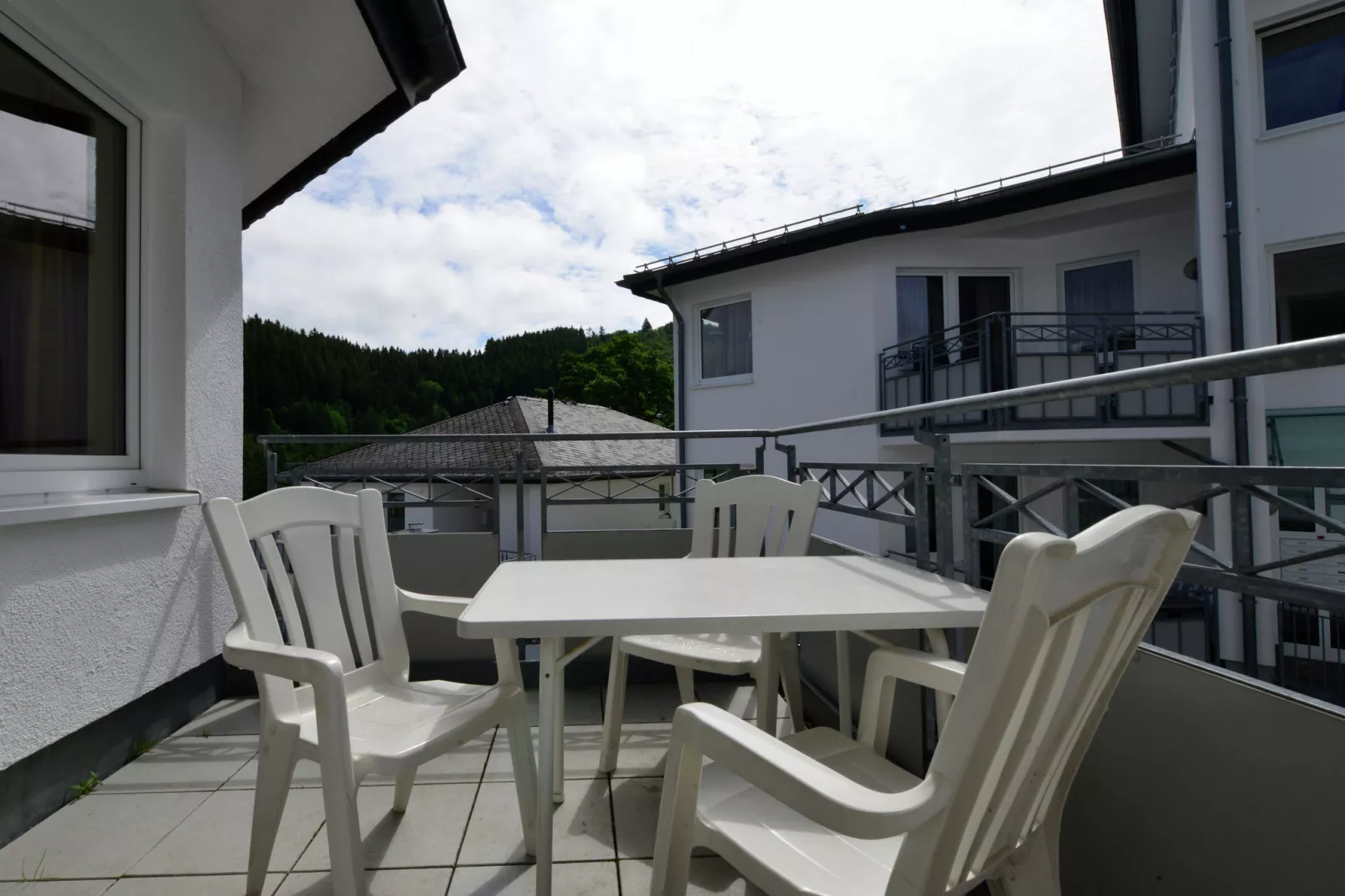 Residenz Mühlenberg-Terrace balcony