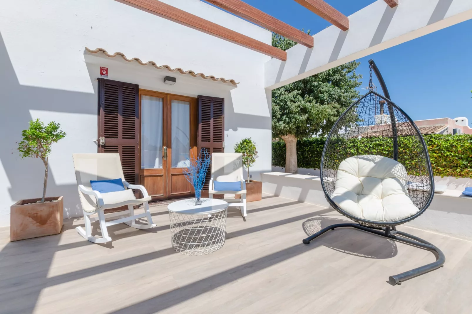 Murta 26 - Exterior in summer