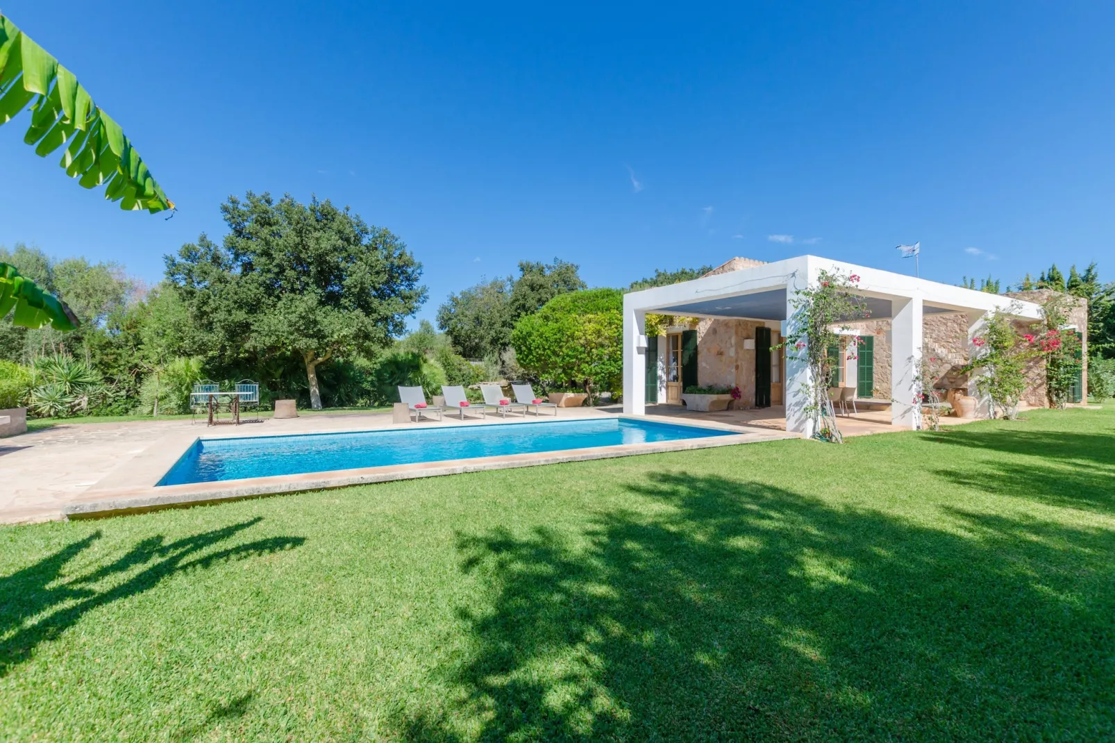 Sa Plana-Exterior summer