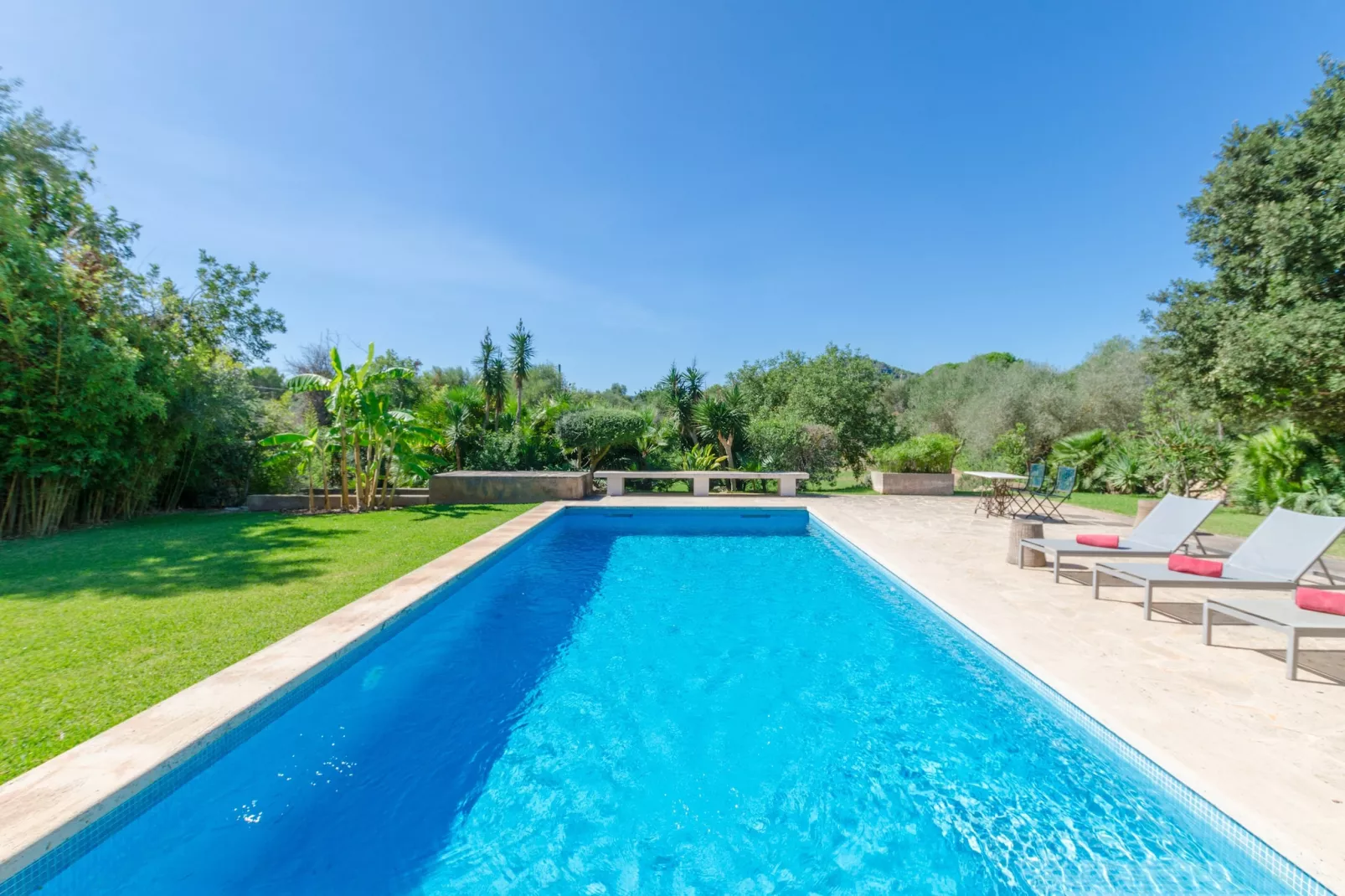 Sa Plana-Exterior summer