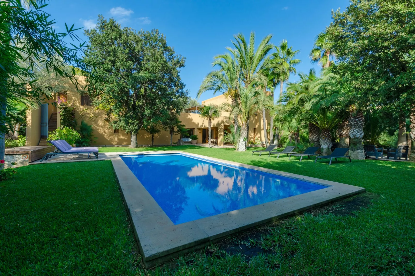 Villa Son Floriana-Exterior summer