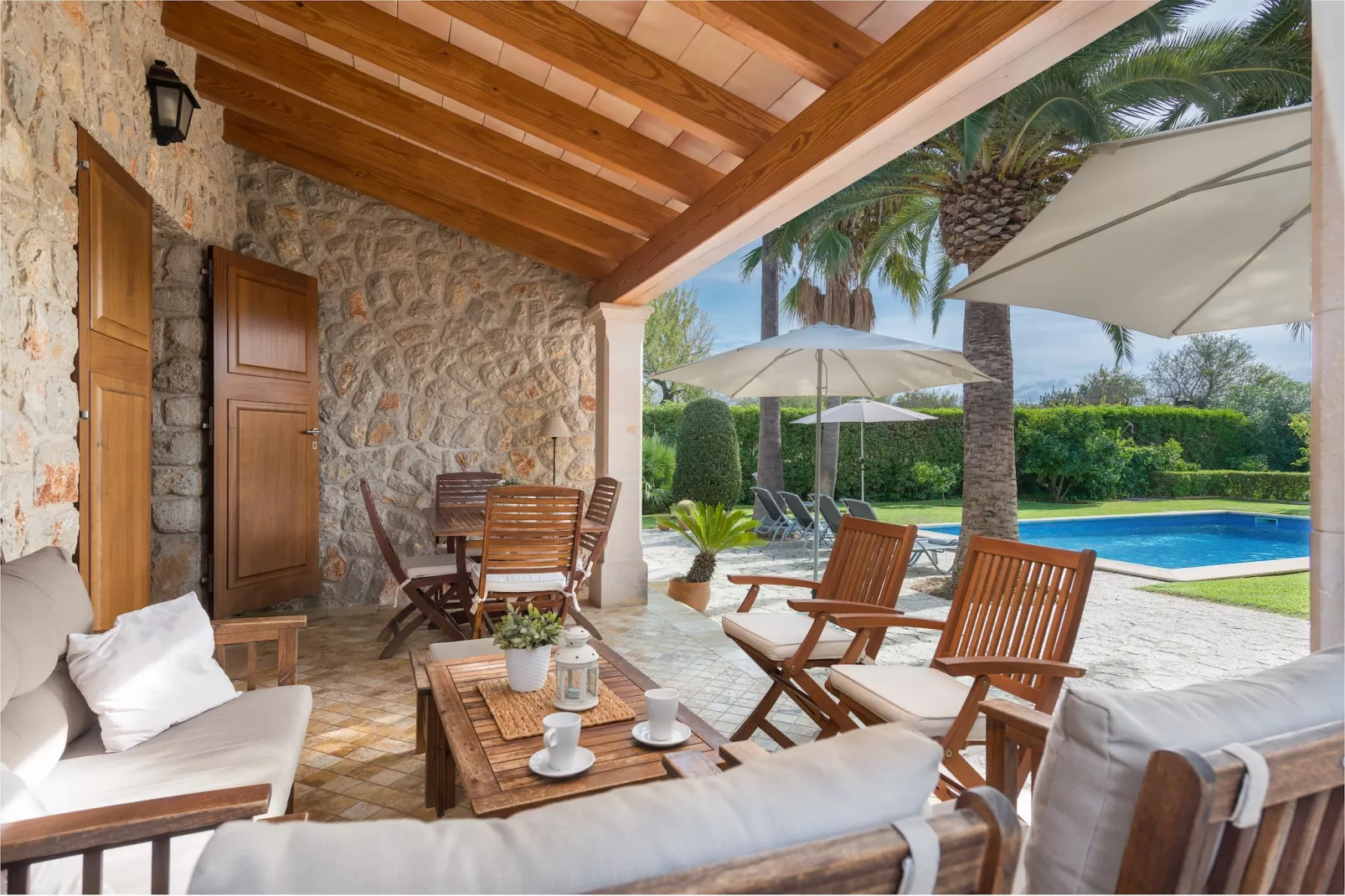 Finca Pou Nou - Außenbereich Sommer