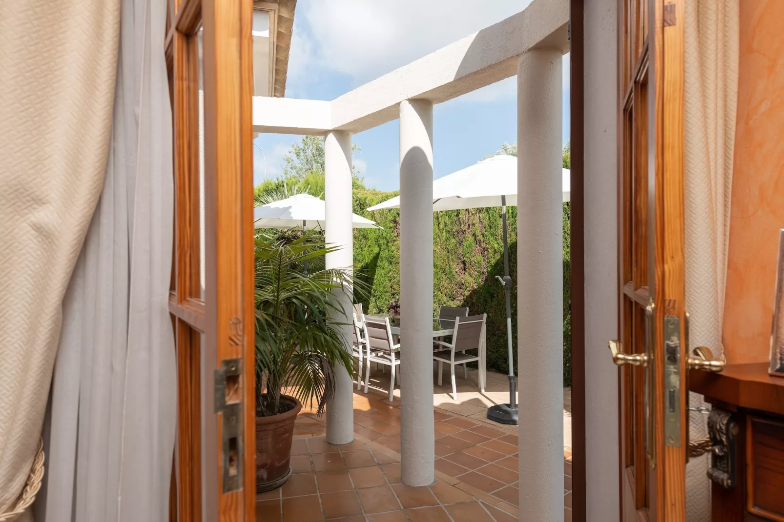 Villa Teulera-Exterior summer