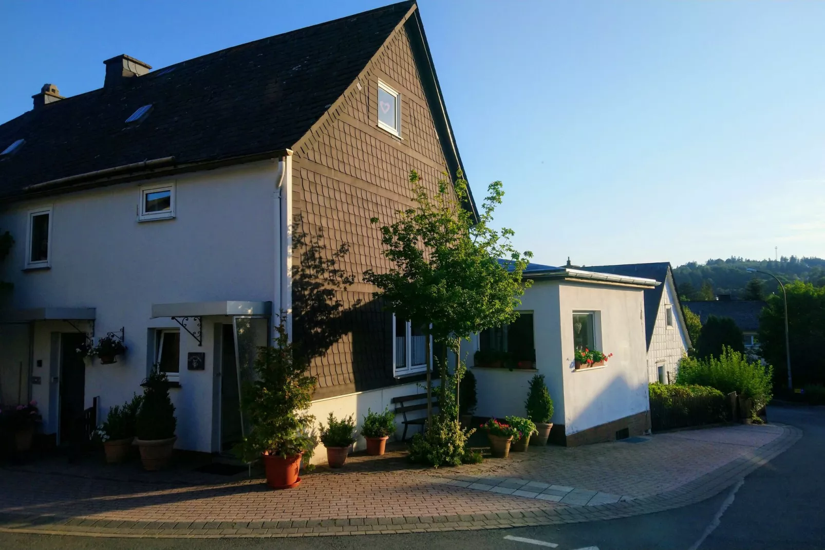Remise-Exterior summer