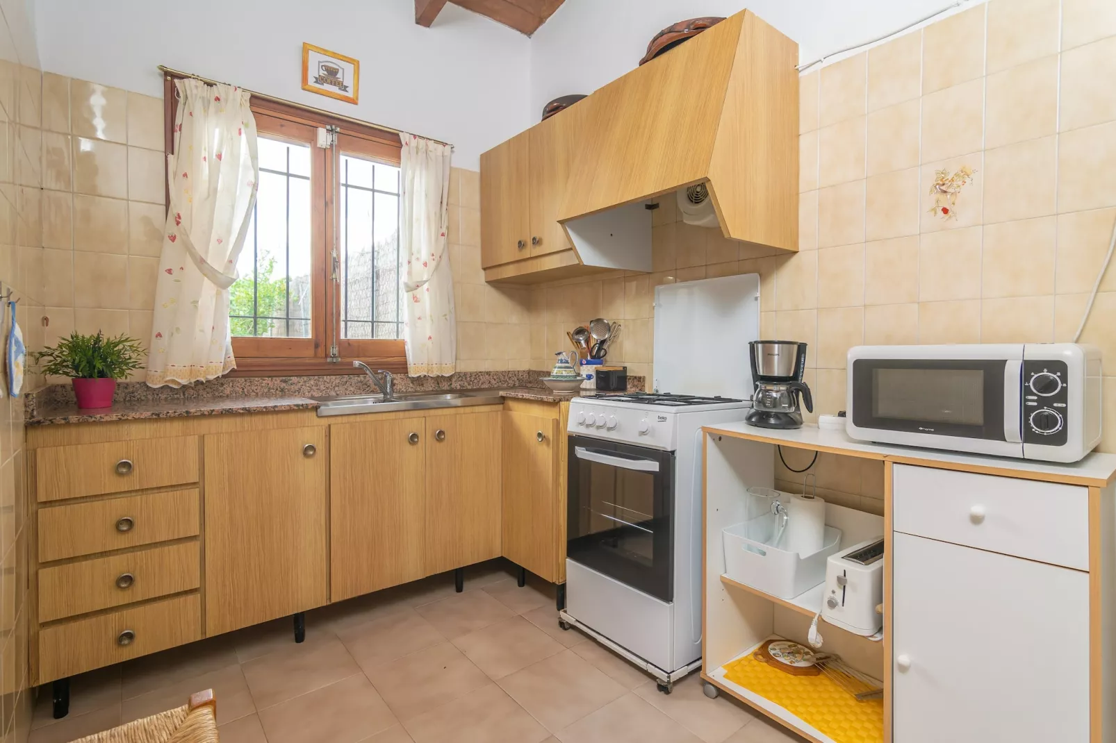 Ca Na Menuda-Kitchen