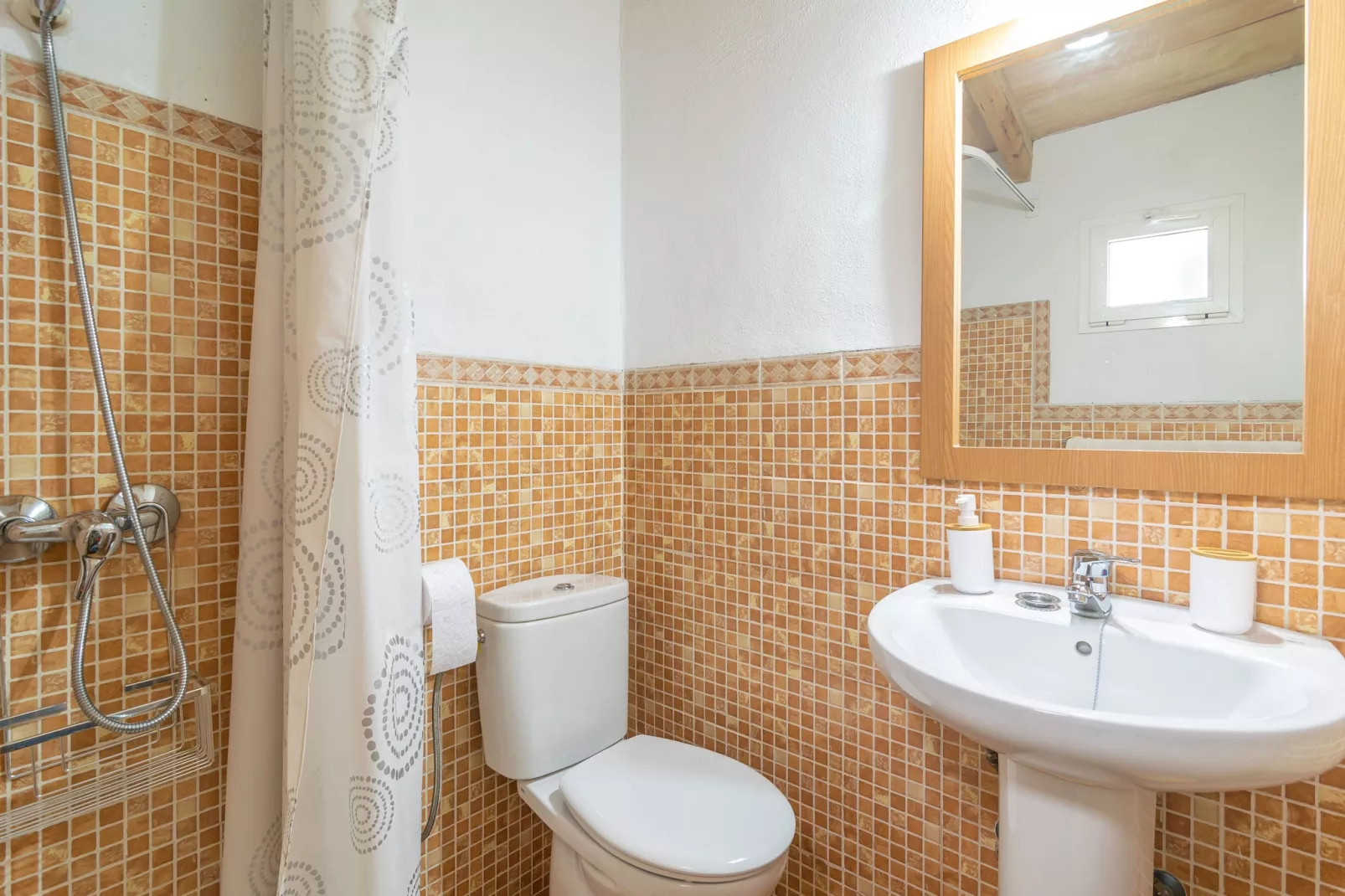 Ca Na Menuda-Bathroom