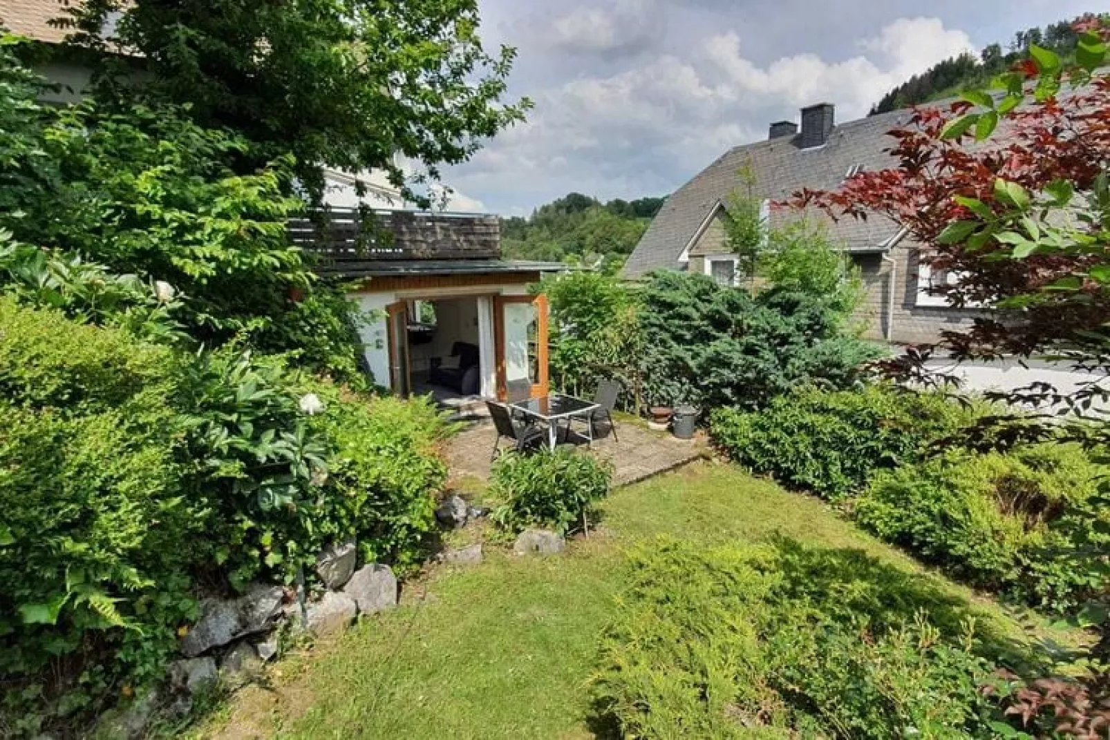 Haus am Iberg-Gardens summer