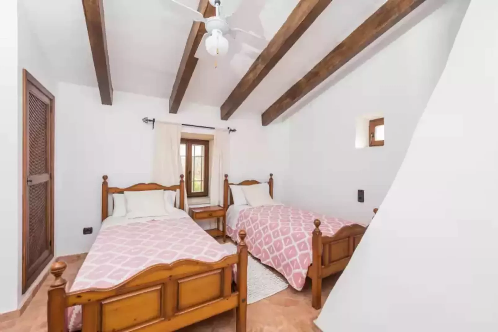 Ses Planes-Bedroom