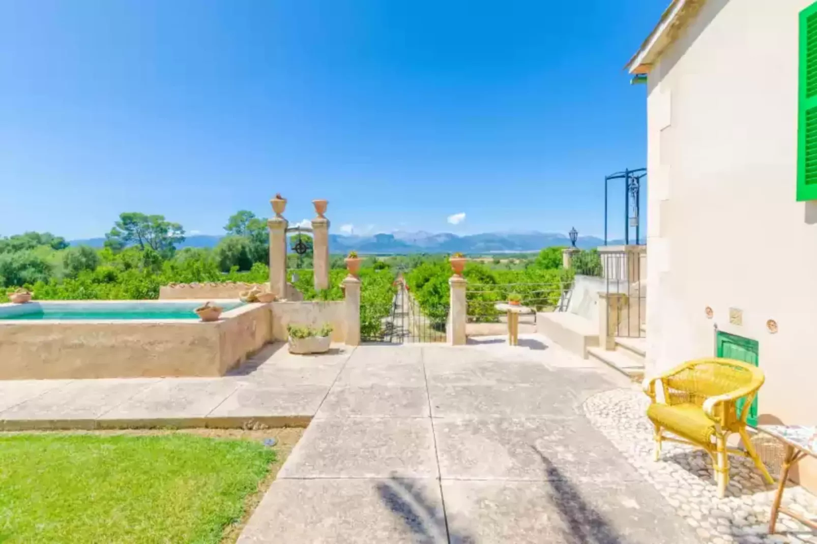 Son Real-Terrace balcony