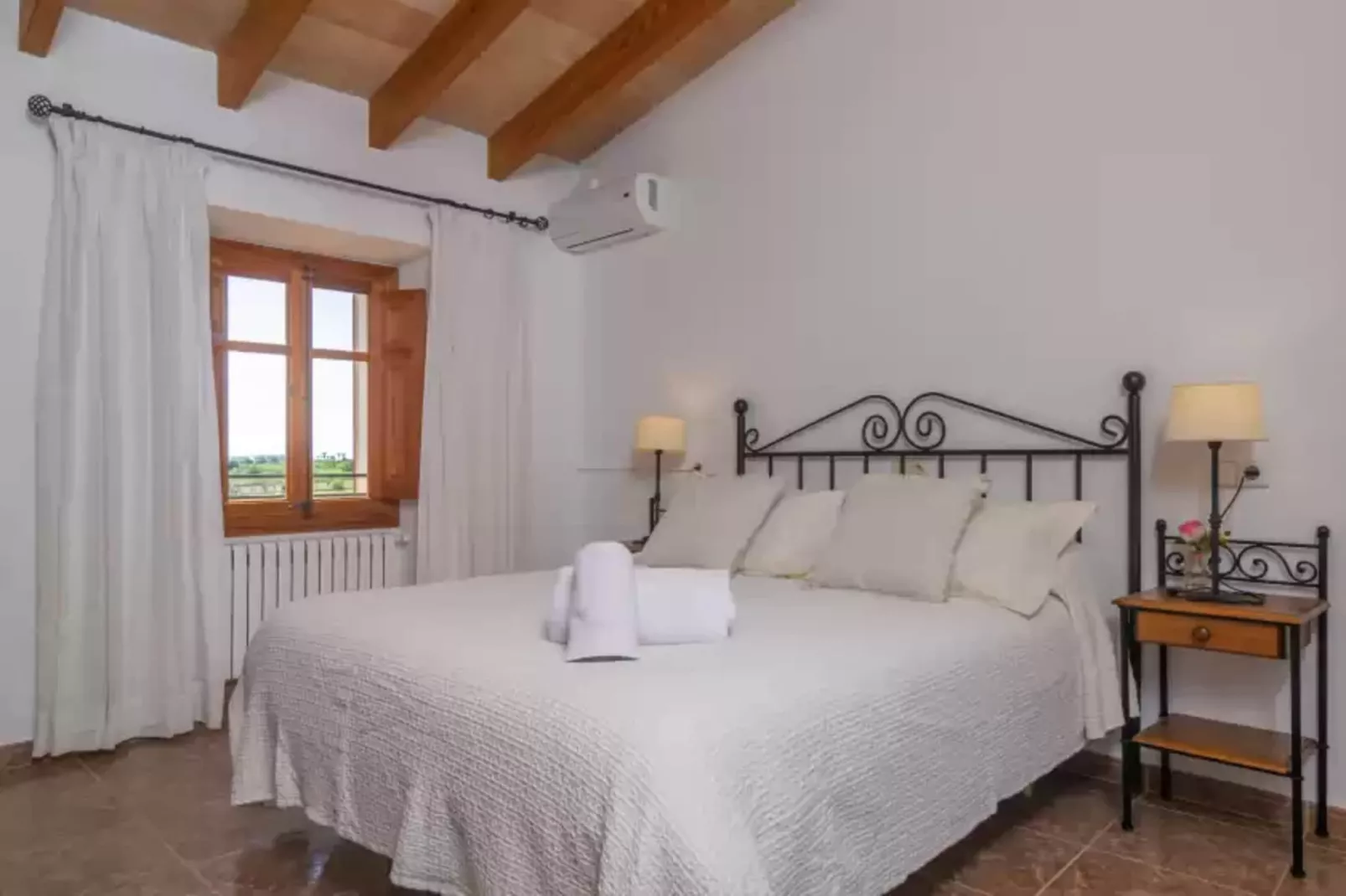 Na Burguera-Schlafzimmer